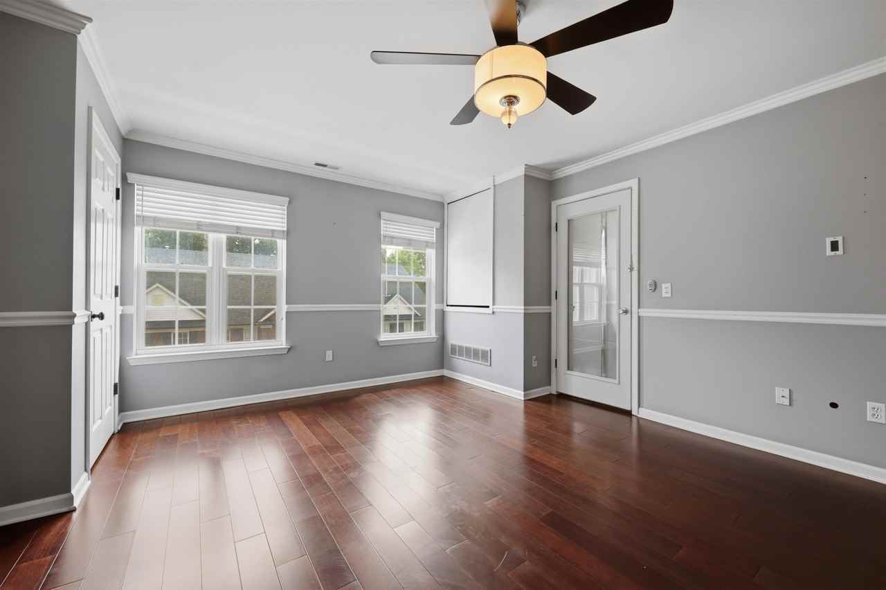 53224 Providence E - Photo 5 of 24