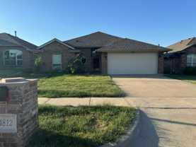 4812 Sw Malcom Rd #1 - Photo 1 of 1