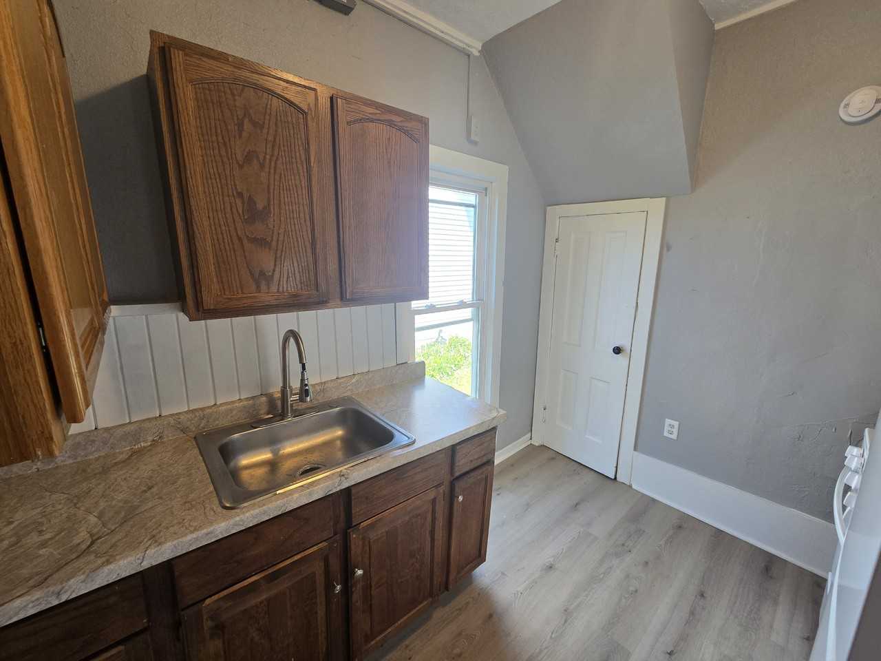 1806 M St Sw #1 - Photo 6 of 20