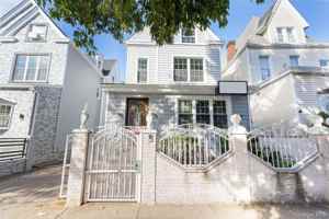 featured image of 46 Elton St