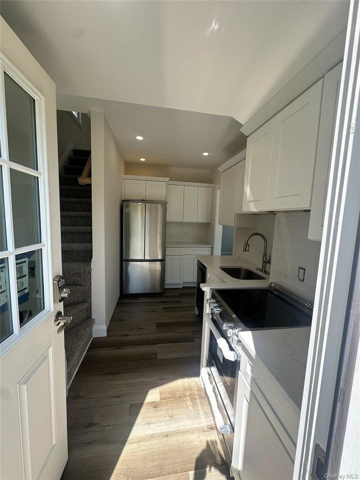 98 Kohr Rd - Photo 2 of 10