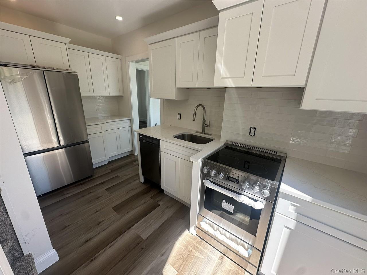 98 Kohr Rd - Photo 3 of 10