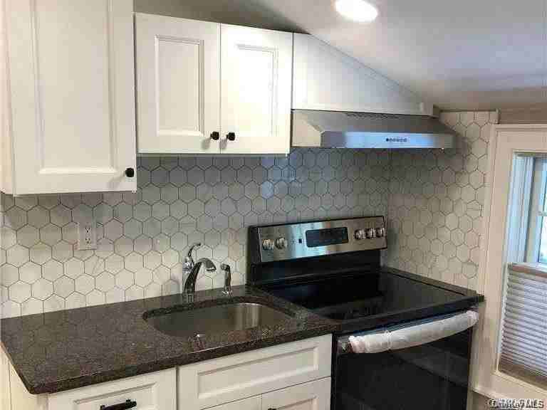 338 Lake Ave - Photo 7 of 20