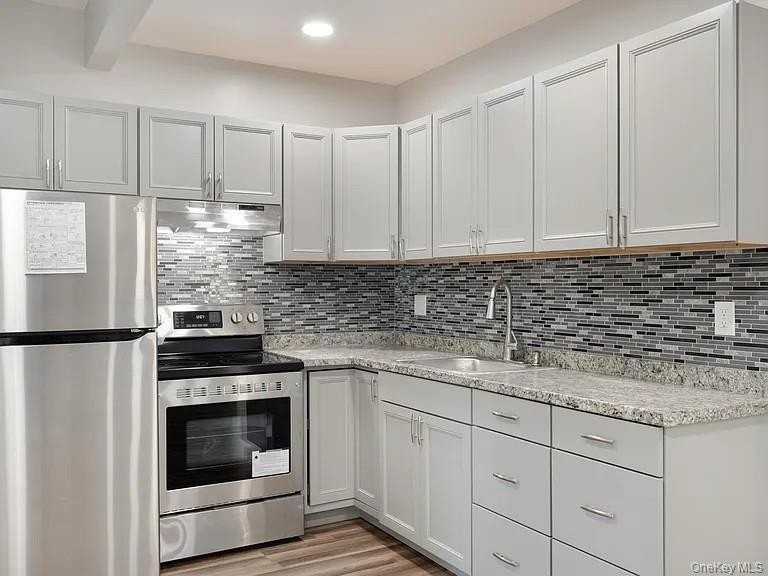 42 Haab Ave - Photo 2 of 6