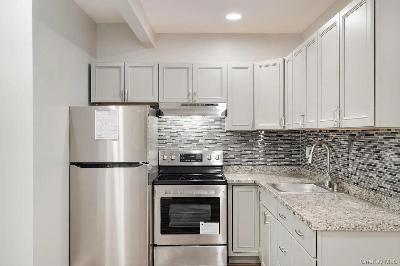 42 Haab Ave - Photo 3 of 6