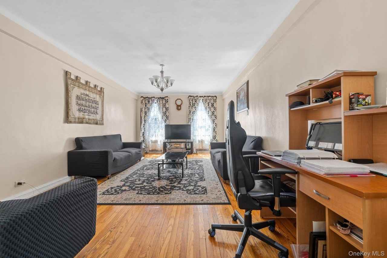 9205 Whitney Ave #B33 - Photo 3 of 16