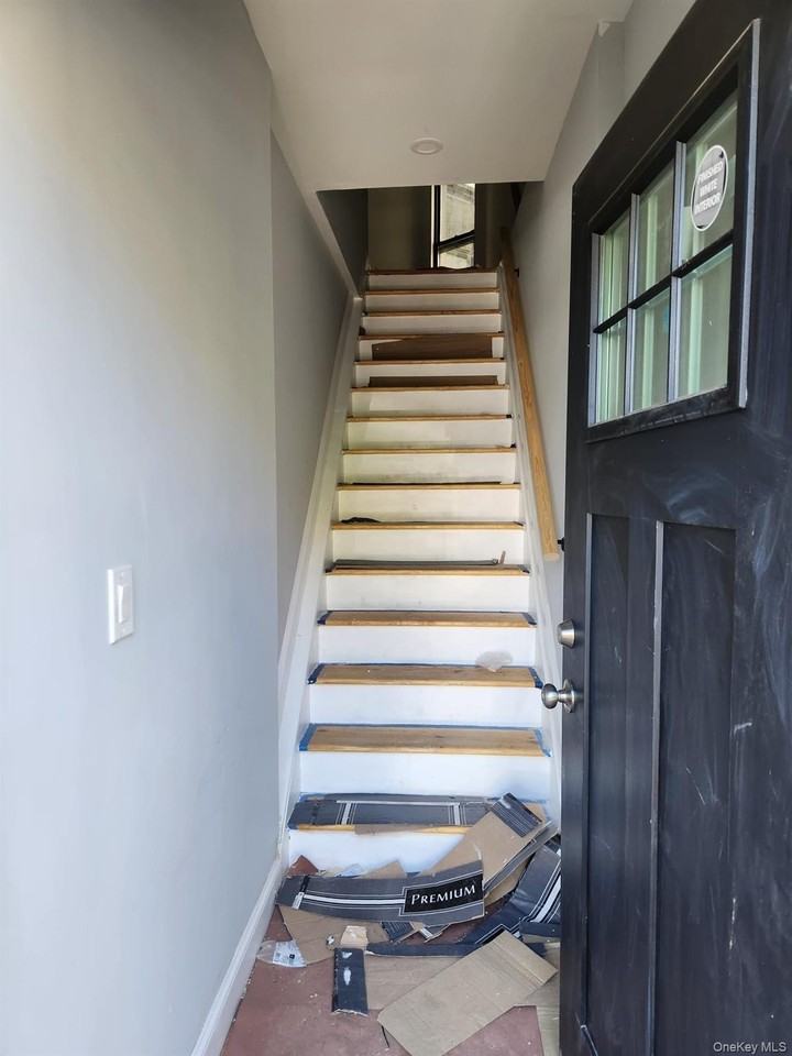 746 E 217th St #2 - Photo 2 of 10