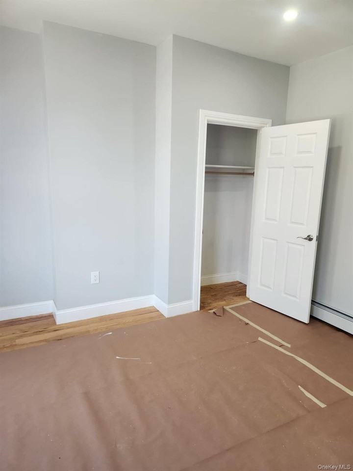 746 E 217th St #2 - Photo 6 of 10