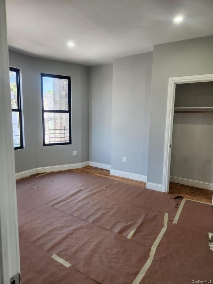 746 E 217th St #2 - Photo 7 of 10