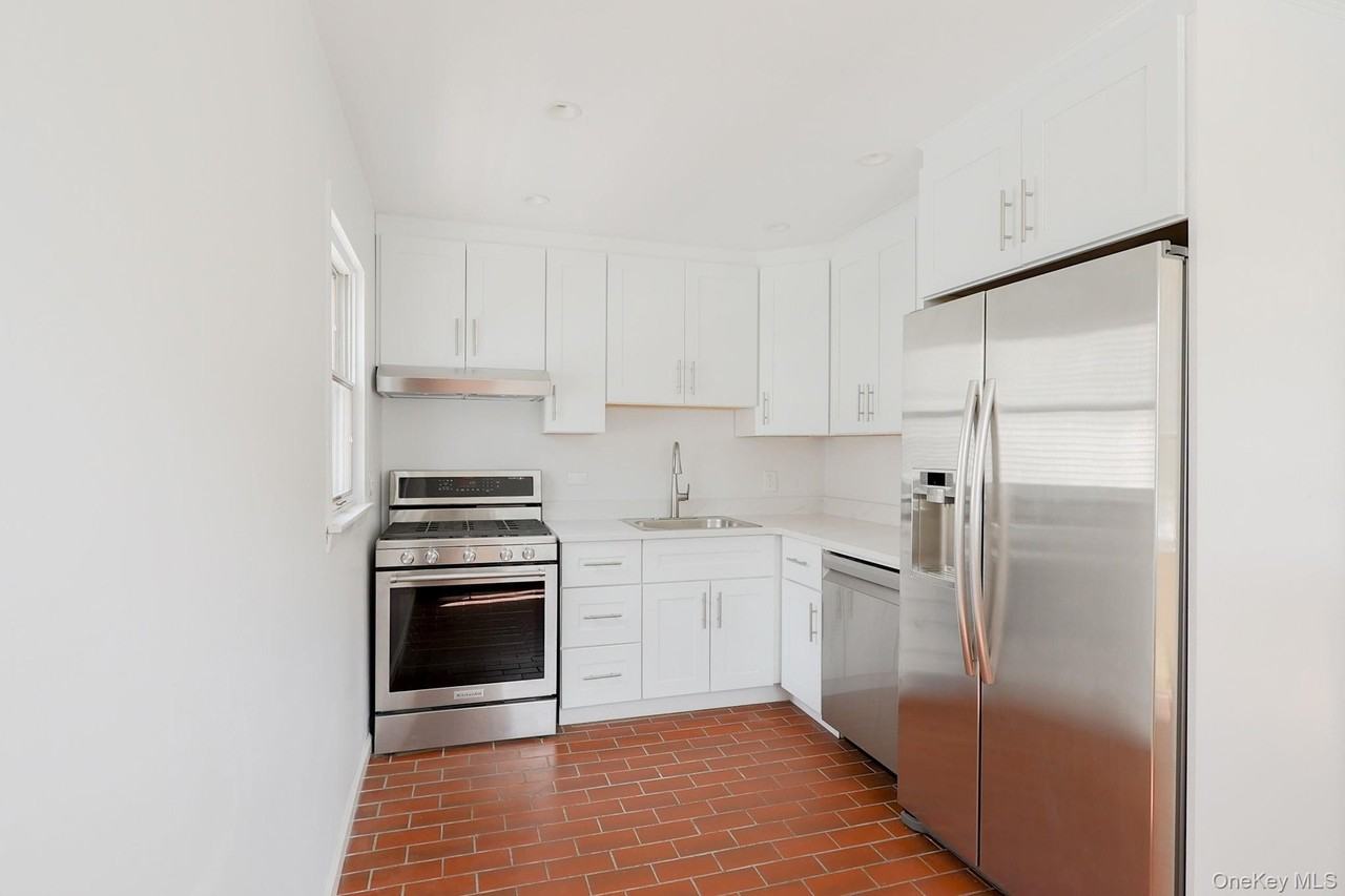 59 Street - Photo 5 of 19