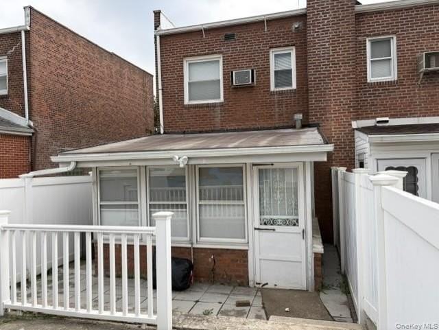 1027 116th St - Photo 6 of 9
