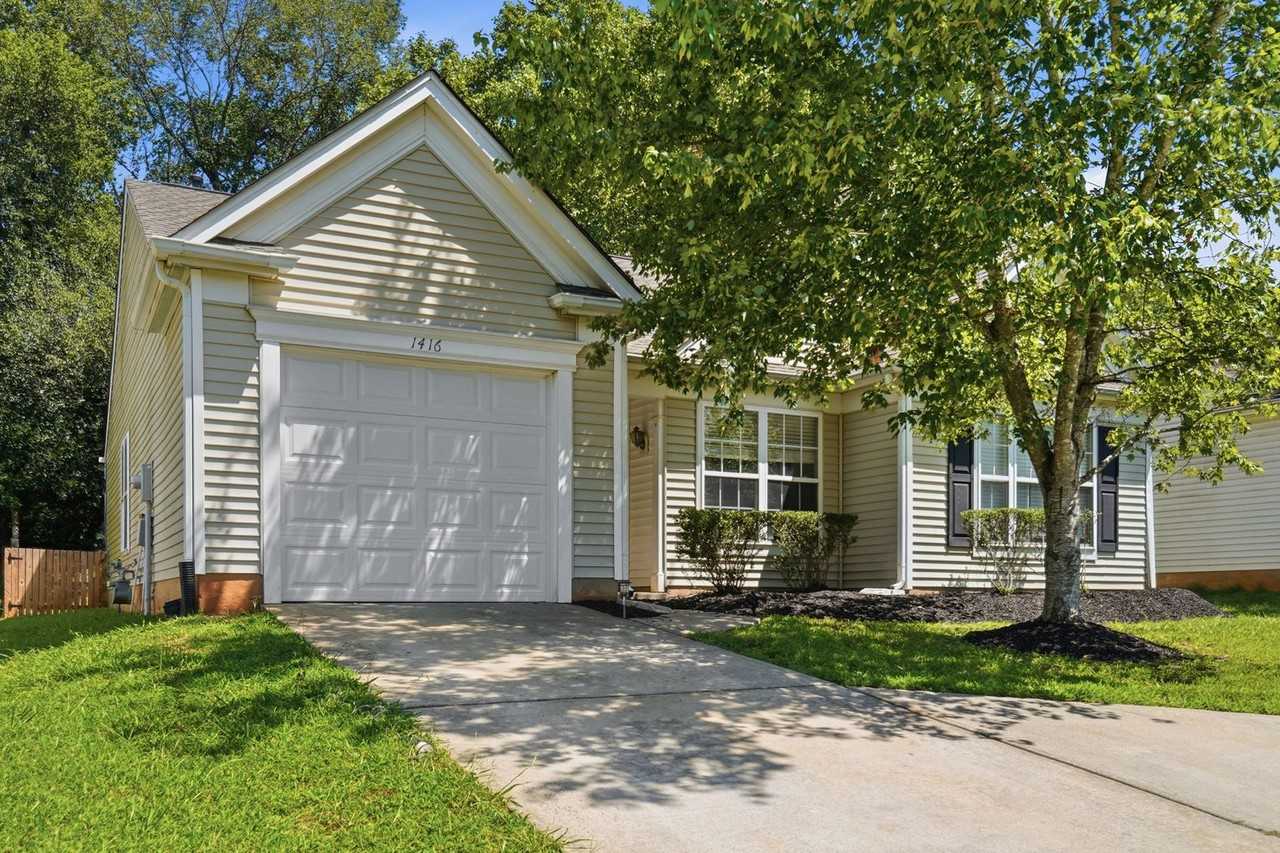 1416 Rumstone Ln - Photo 3 of 31