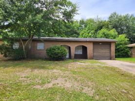 2131 Woodside Dr #1 - Photo 1 of 1