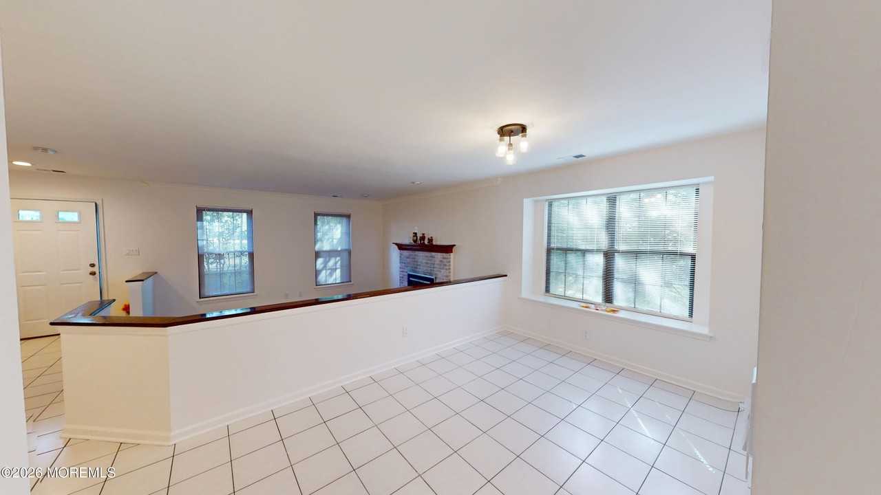 1 Amherst Ct #1 - Photo 7 of 34