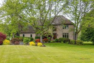 5420 Belmont Ct - Photo 1 of 1