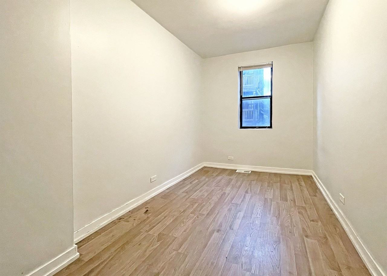 1414 N Noble St #CH1 - Photo 7 of 12