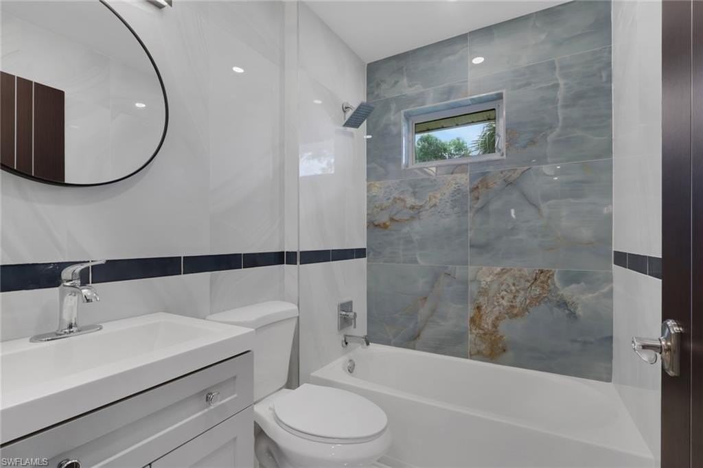 620 Luisa Ct #4 - Photo 6 of 30