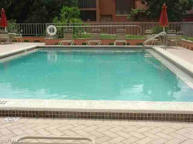 110 Cypress Way E #F5 - Photo 3 of 11