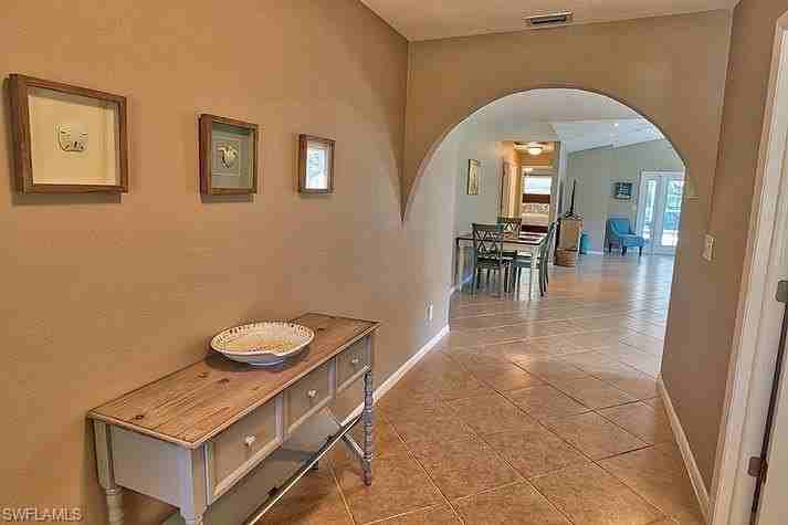 793 97th Ave N - Photo 3 of 26