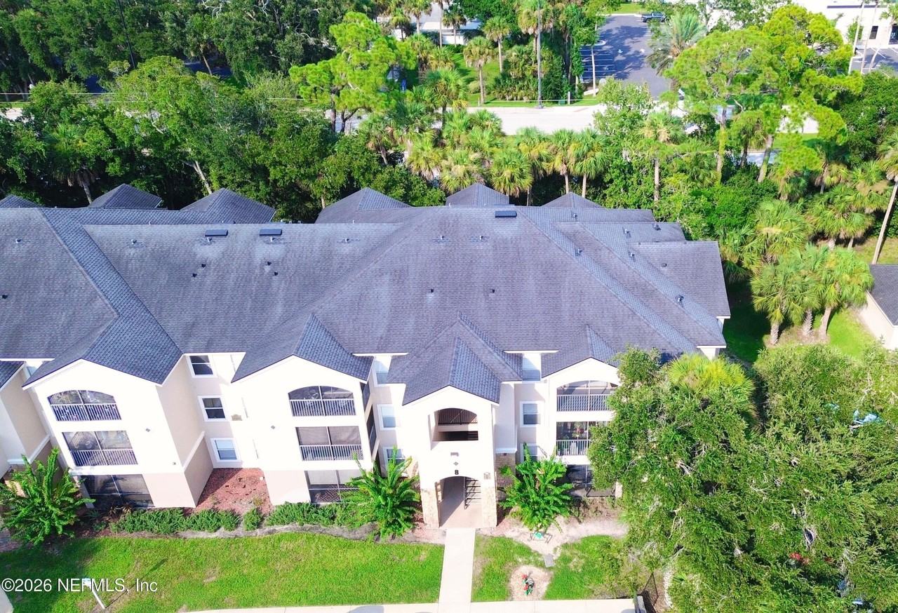 940 Village Trl #8-307 - Photo 4 of 37