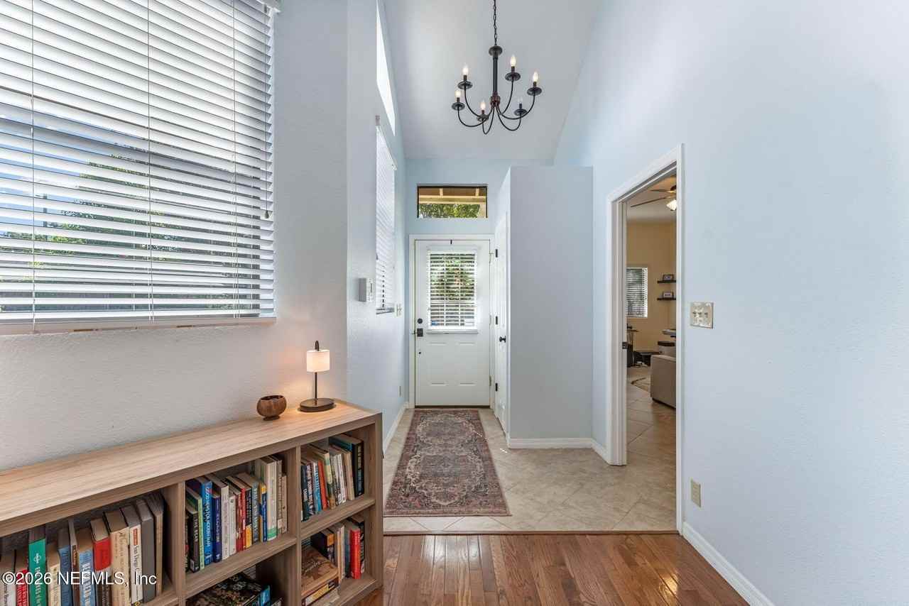3661 Valencia Rd - Photo 3 of 21