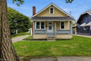 975 Corwin Ave - Photo 1 of 1