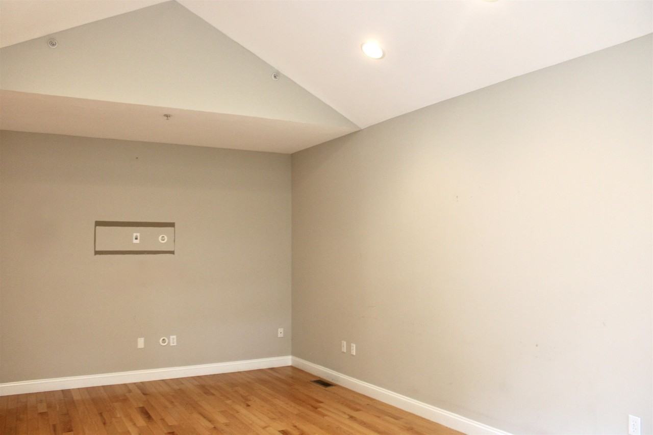 25 Augustus Cir - Photo 6 of 18