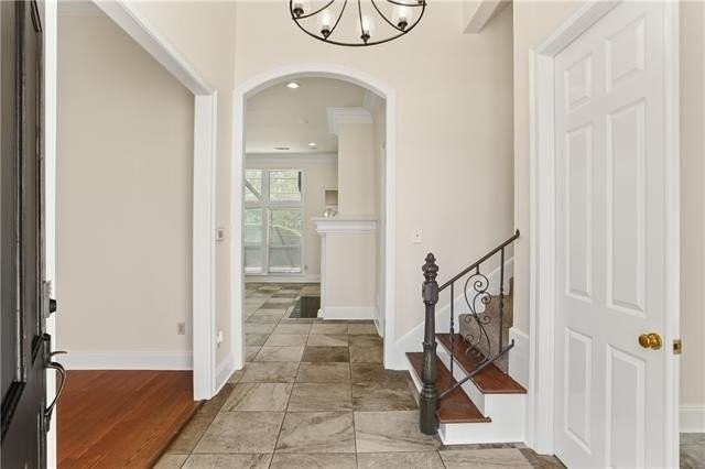 421 E Honors Point Ct - Photo 4 of 35