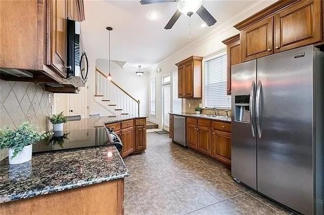 804 Dupre St - Photo 6 of 14