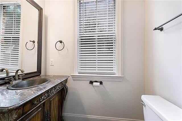 804 Dupre St - Photo 7 of 14