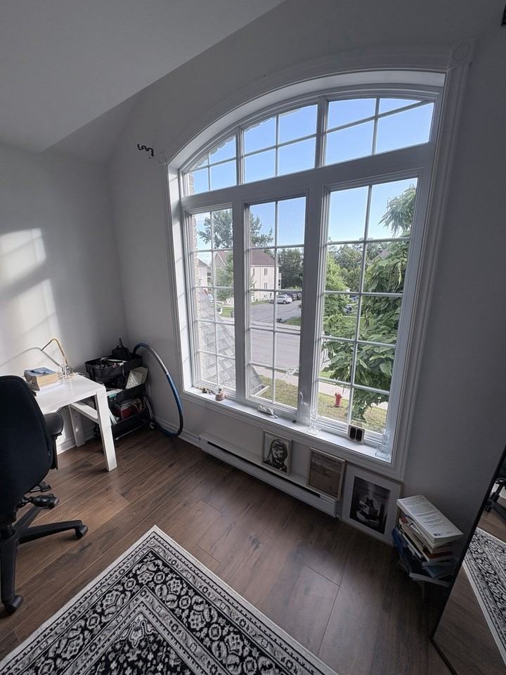 954 Boulevard Wilfrid-Lavigne #3 - Photo 7 of 10