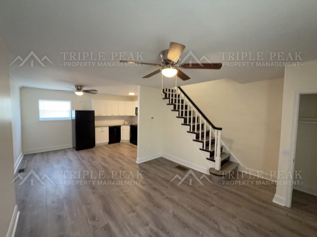 7115 Emerson Ave - Photo 2 of 13