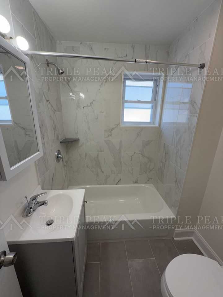 7115 Emerson Ave - Photo 4 of 13