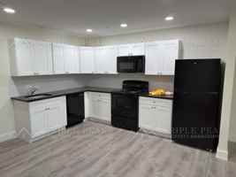 featured image of 317 E Broad St #3
