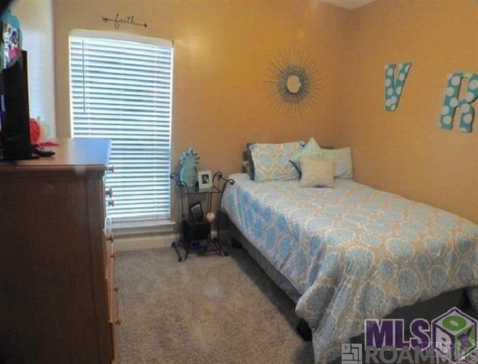 15070 Coldwater Dr #1 - Photo 6 of 11