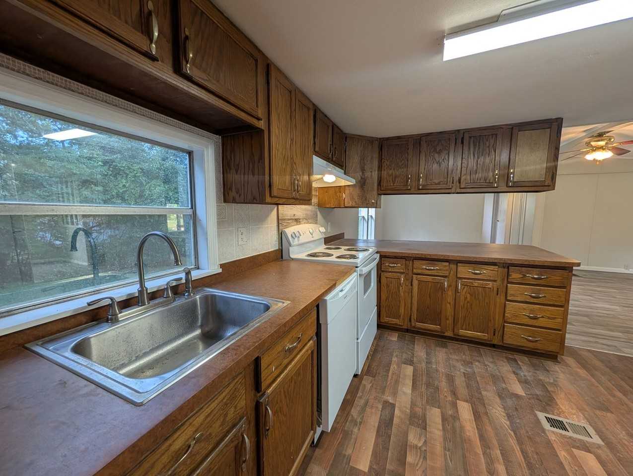 9150 Se 197th Ave - Photo 7 of 18