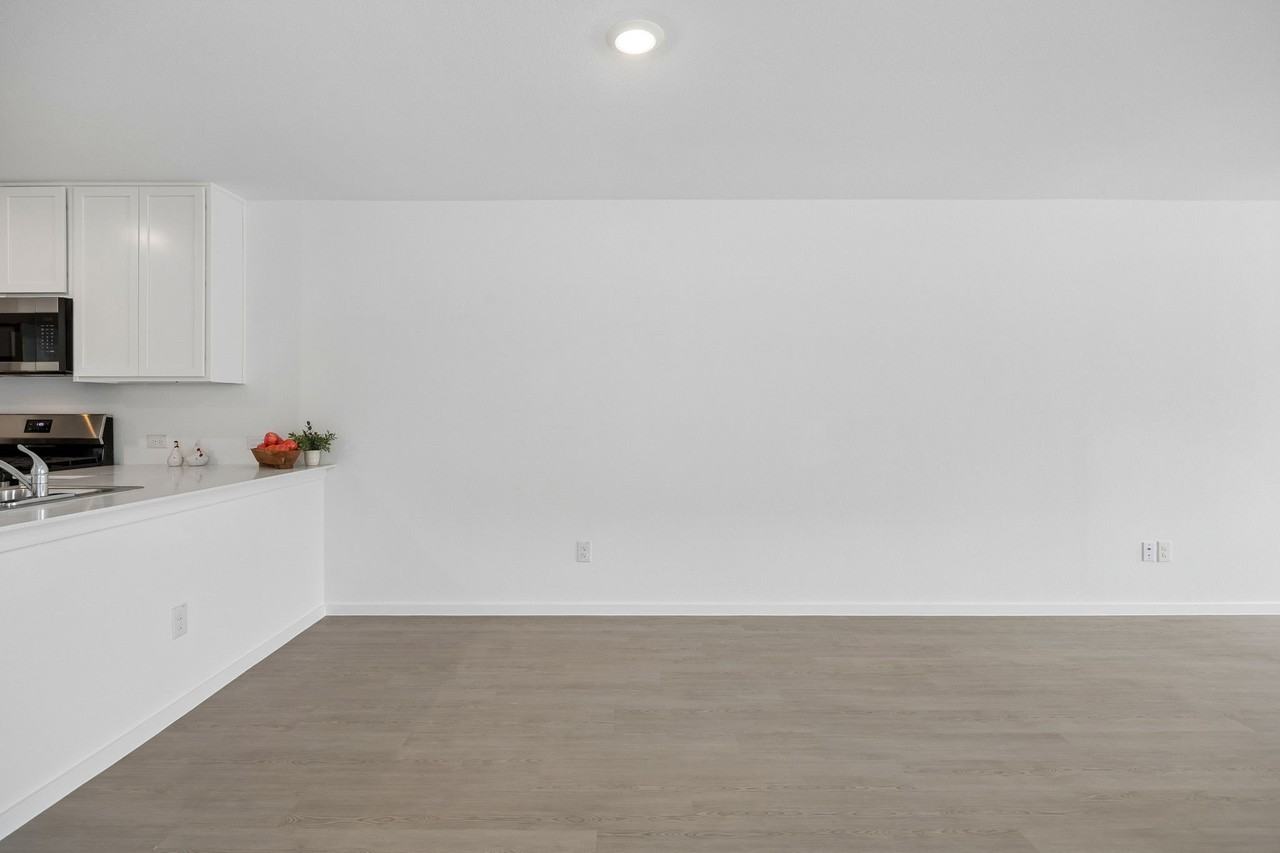 3109 Lynmar Ln - Photo 5 of 37