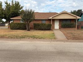 featured image of 3774 Radcliff Rd