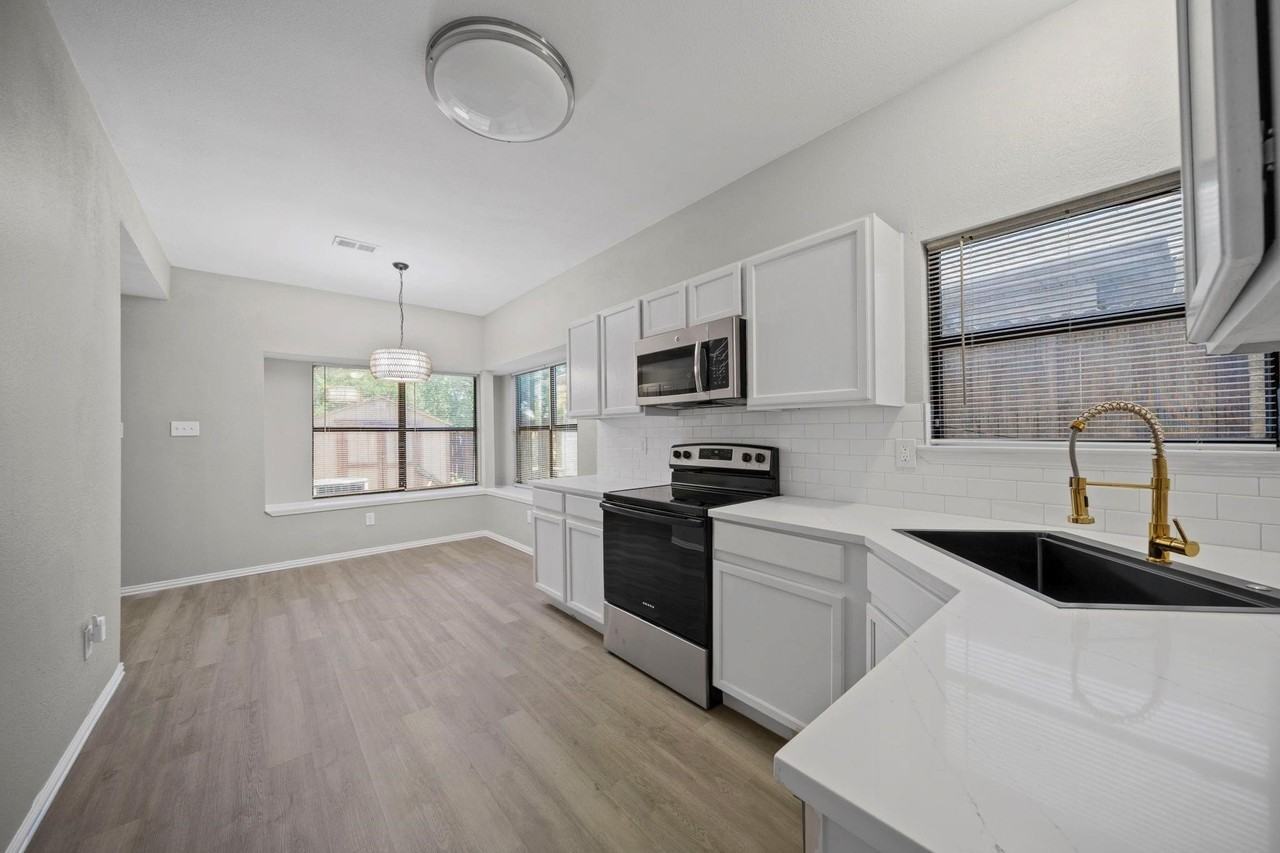 542 Oxbow St - Photo 6 of 25