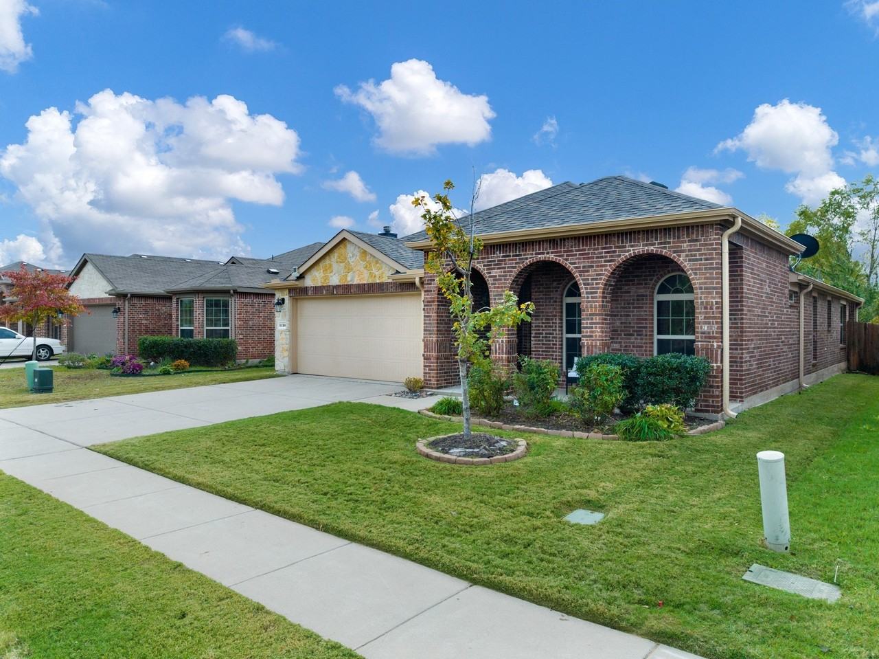 1120 Cheyenne Dr - Photo 3 of 28