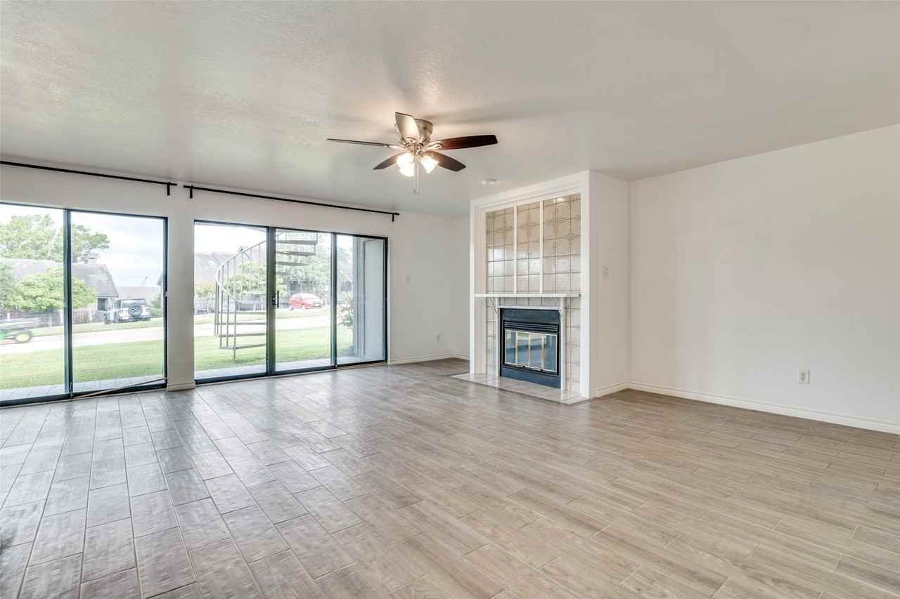 1107 Signal Ridge Pl - Photo 3 of 22