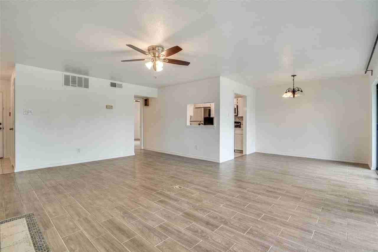 1107 Signal Ridge Pl - Photo 4 of 22