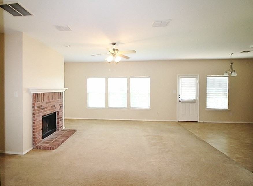 8420 Ridge Creek Dr - Photo 4 of 19