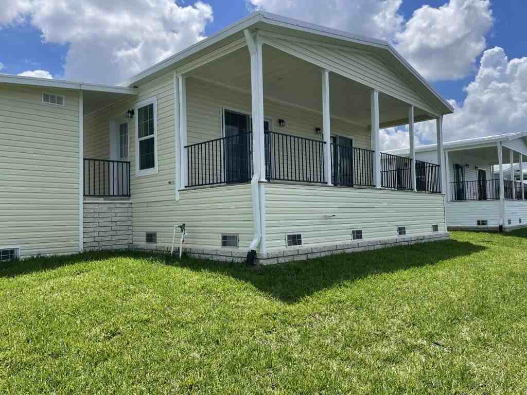 5715 Blue Harbor Dr #0331 - Photo 3 of 20