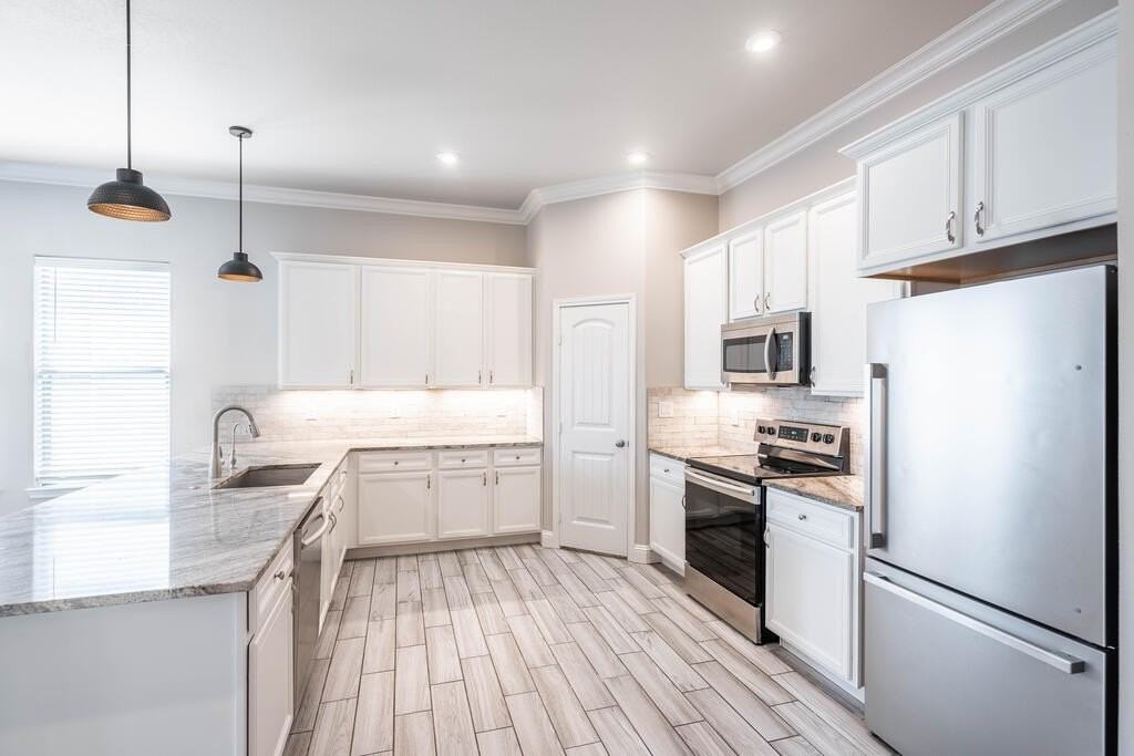 8902 Wagon Way - Photo 4 of 24