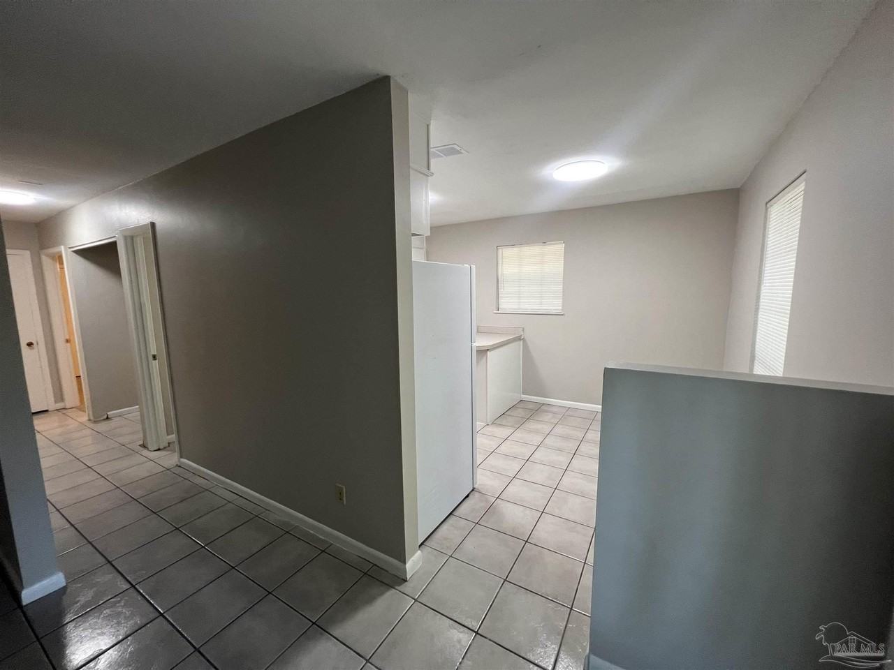 5859 Mapleton St - Photo 7 of 19