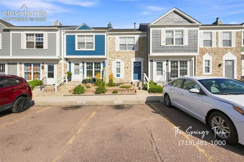 4184 Charleston Dr - Photo 2 of 45