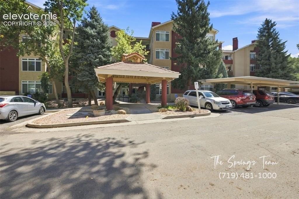 175 W Cheyenne Rd