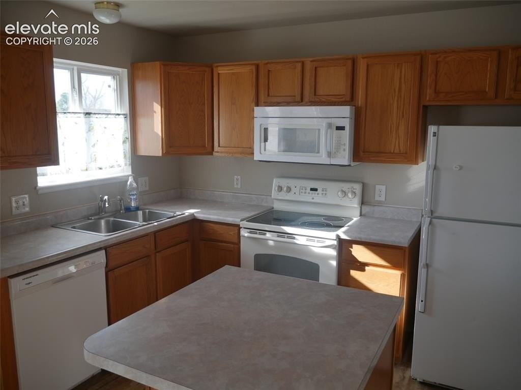 2063 Fairweather Way - Photo 4 of 6