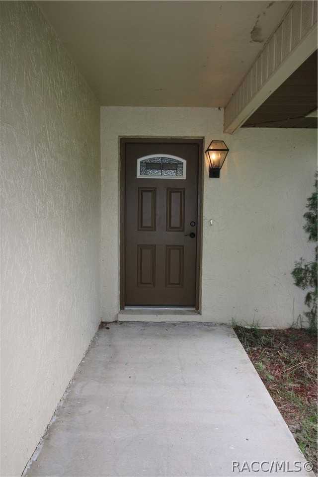 710 Mayflower Ave - Photo 2 of 22